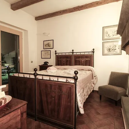 Lägenhet Il Vecchio Comune Santa Sofia