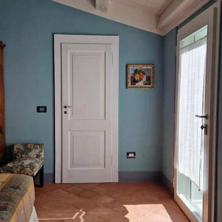 Il Vecchio Comune * Santa Sofia